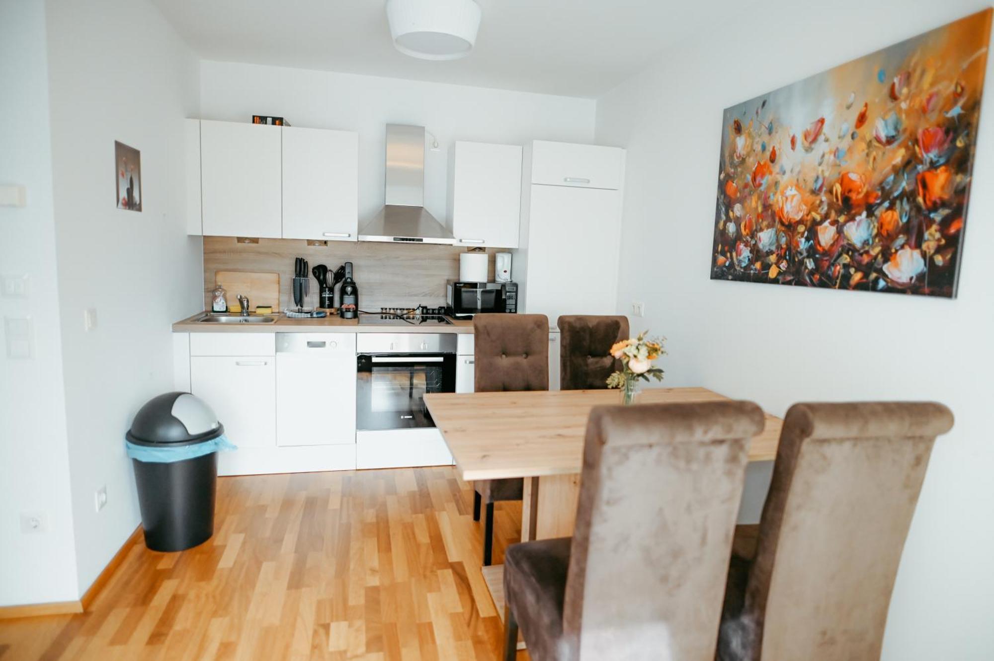 Appartement Danube Rooftop 15 Wenen